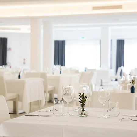 Hotel Toscana Charme Tirrenia